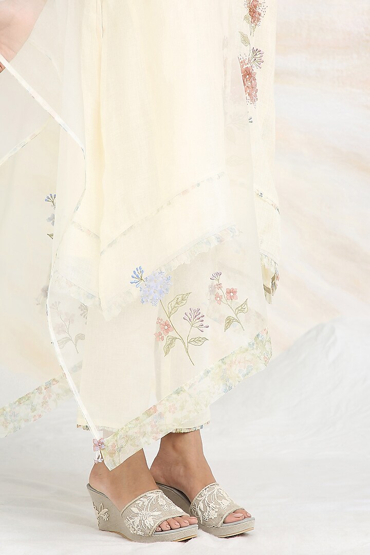 Off-White Linen Floral Hand Embroidered & Printed A-line Tunic Set by Kaveri at Pernia's Pop Up Shop