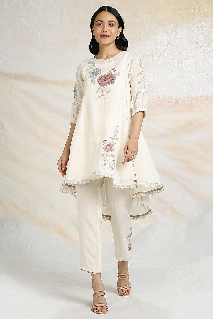 Off-White Linen Floral Hand Embroidered & Printed Co-Ord Set by Kaveri at Pernia's Pop Up Shop