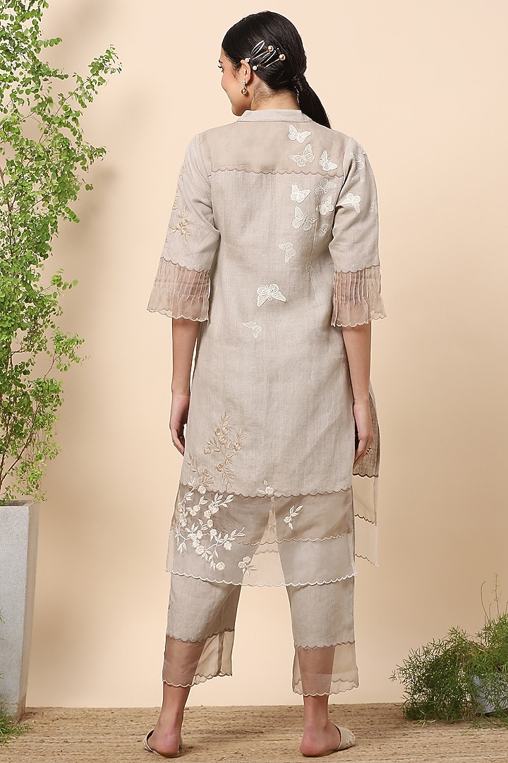 Nude Embroidered Kurta Set by Kaveri at Pernia's Pop Up Shop