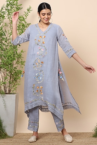 Star Embroidered Pants by Kaveri