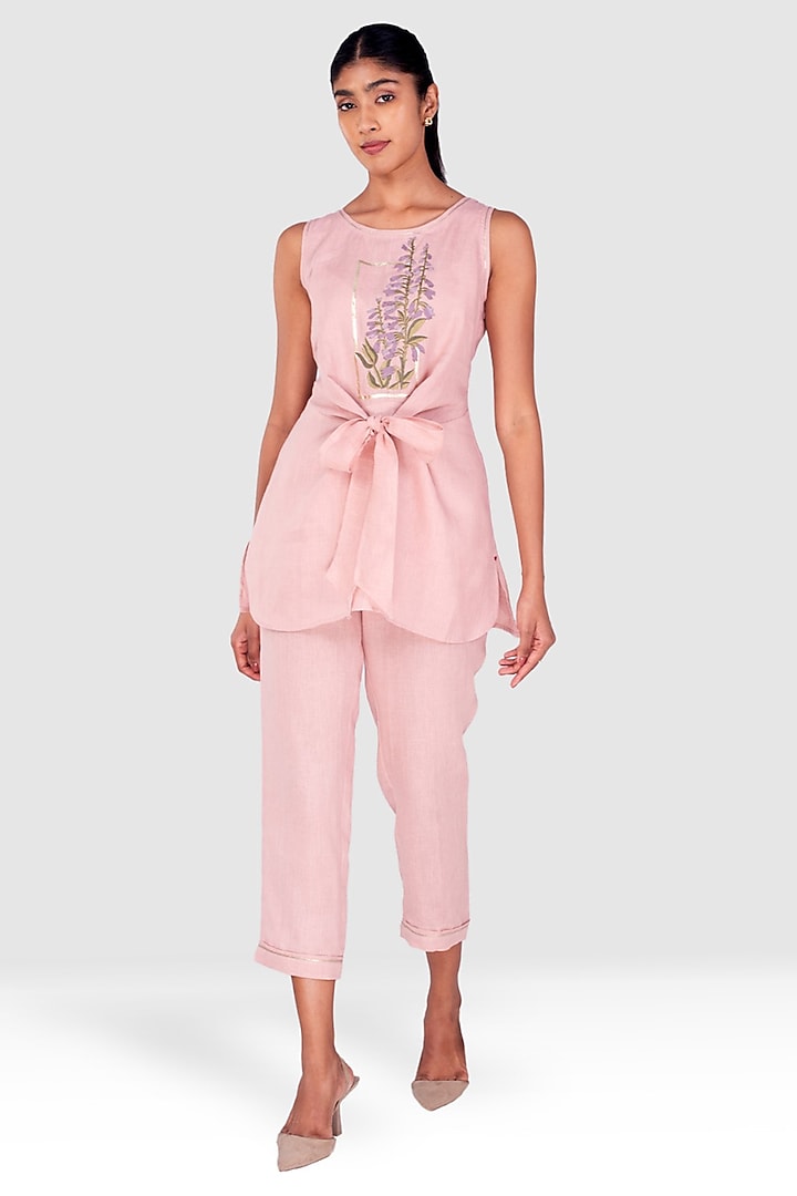 Pink Linen Thread Embossed Embroidered Co-Ord Set by Kaveri at Pernia's Pop Up Shop