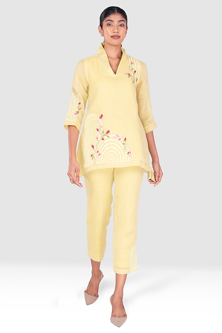 Yellow Linen Handscreen Printed & Thread Embroidered Co-Ord Set by Kaveri at Pernia's Pop Up Shop