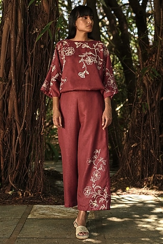 Merlot Linen Blend Floral Printed Tie-Up Top by Kaveri