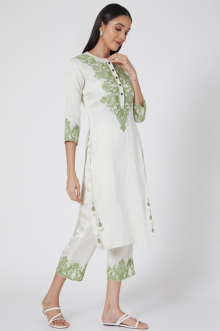 Ivory & Pistachio Kurta Set With Thread Work by Kartikeya at Pernia's Pop Up Shop