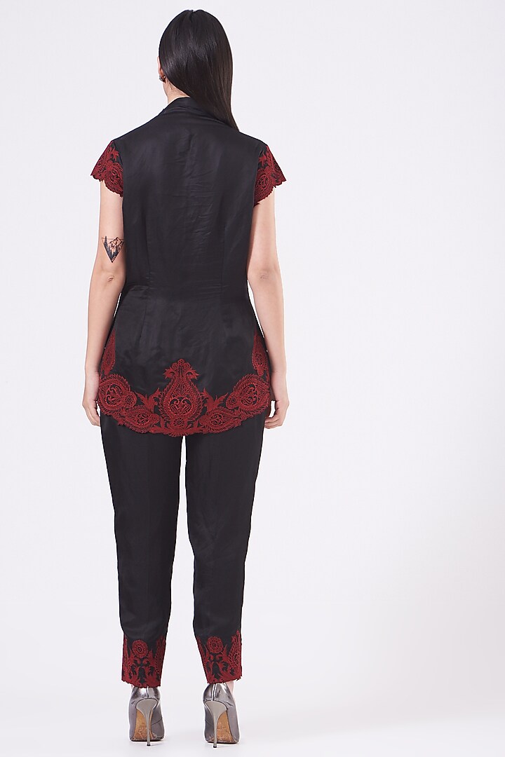 Black Thread Embroidered Tunic by Kartikeya at Pernia's Pop Up Shop