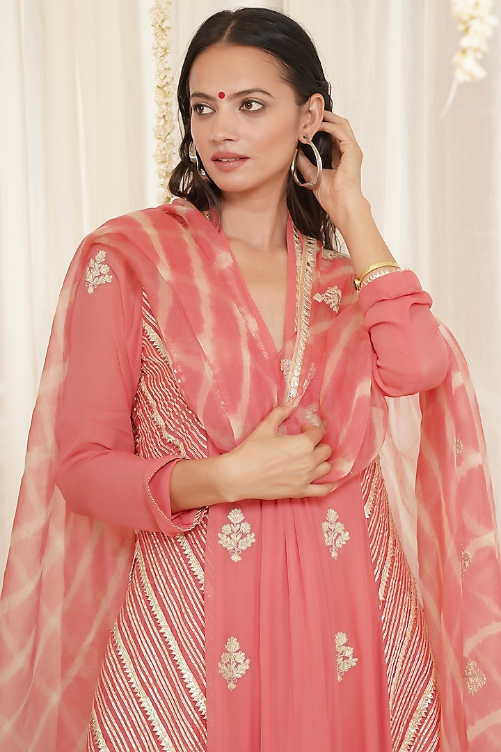 Coral Gota Embroidered Kurta Set by Kyra By Bhavna at Pernia's Pop Up Shop