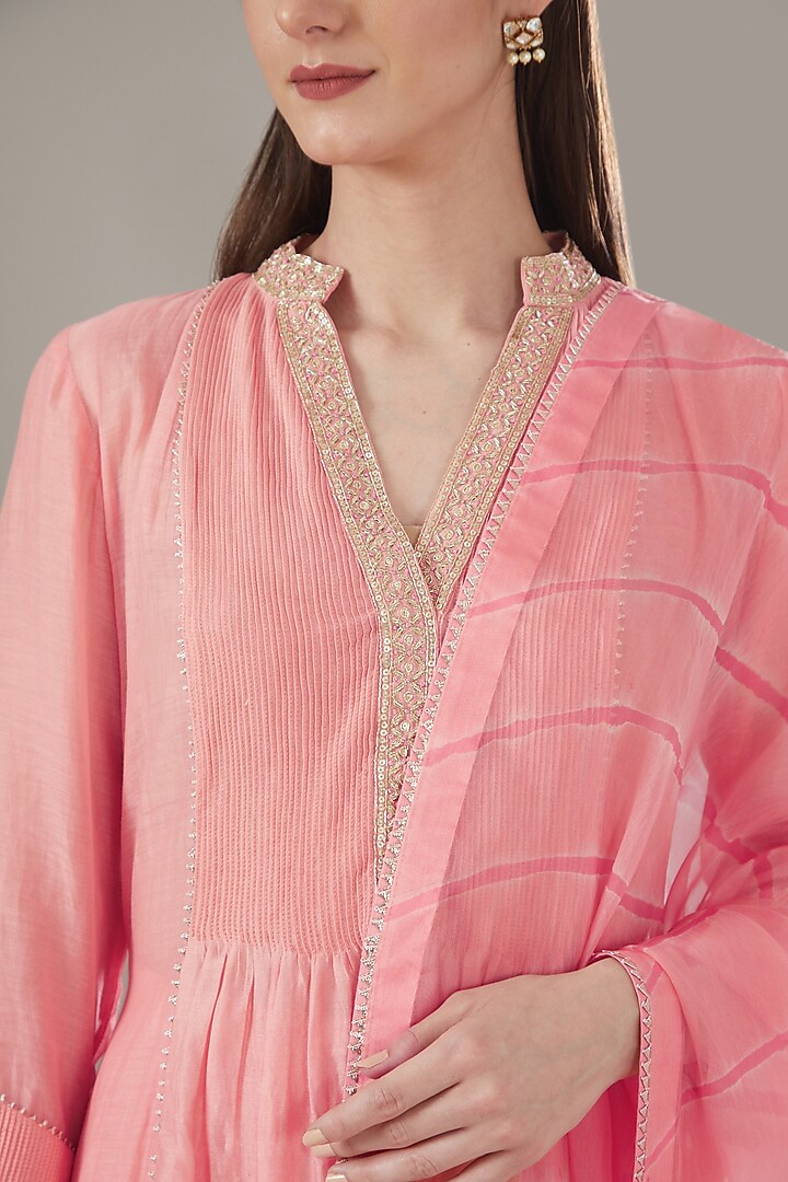Coral Chanderi Embroidered Kurta Set by Kyra By Bhavna at Pernia's Pop Up Shop