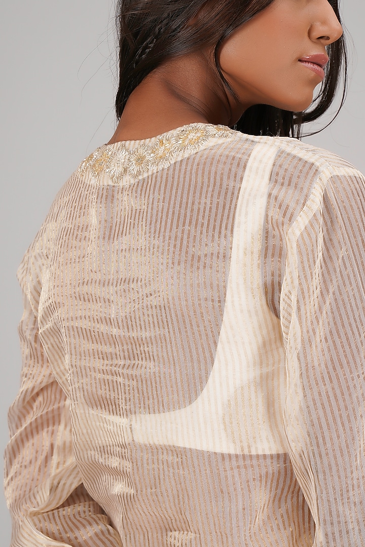 White Embroidered Wedding Lehenga Set by Kyra By Bhavna at Pernia's Pop Up Shop