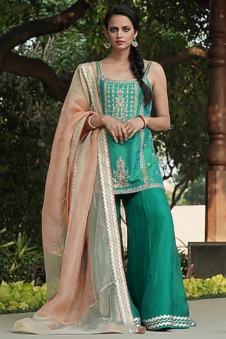 Sea Green Embroidered Kurta Set by Kyra By Bhavna