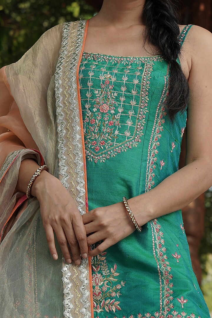 Sea Green Embroidered Kurta Set by Kyra By Bhavna at Pernia's Pop Up Shop