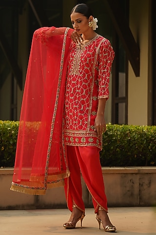 Coral Hand Embroidered Kurta Set by Kyra By Bhavna