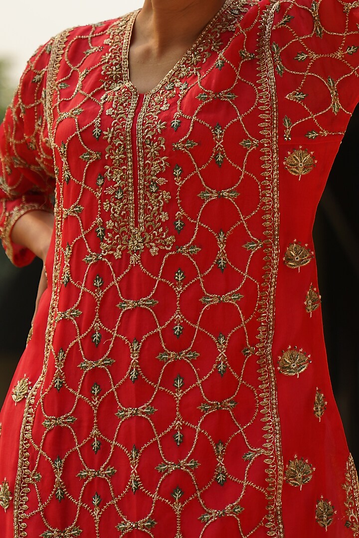 Coral Hand Embroidered Kurta Set by Kyra By Bhavna at Pernia's Pop Up Shop