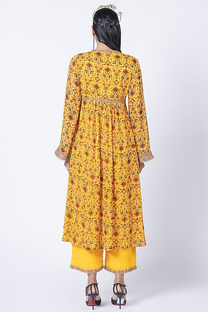 Yellow Georgette Jaal Printed & Embellished Kurta Set by Kyross at Pernia's Pop Up Shop