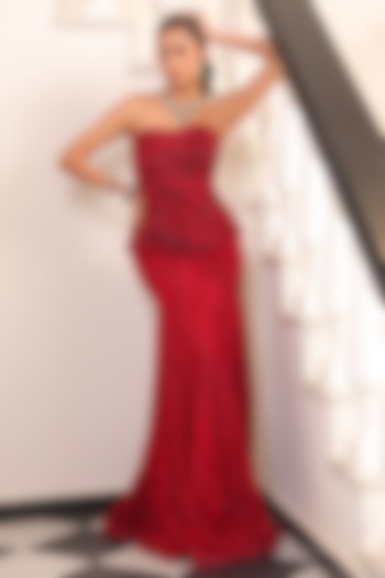 Red Net Fish-Cut Flowing Skirt Set by Label Astha Chhabra at Pernia's Pop Up Shop