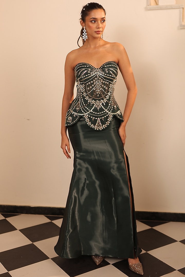 Teal Green Glass Organza Fish-Cut Skirt Set by Label Astha Chhabra at Pernia's Pop Up Shop