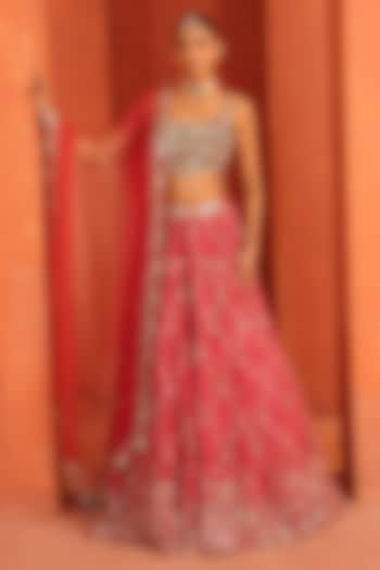Vermillion Pink Organza Printed & Embellished Wedding Lehenga Set by Label Astha Chhabra at Pernia's Pop Up Shop