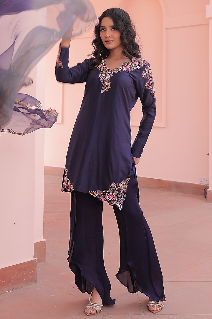 Deep Purple Silk & Satin Georgette Pearl Embroidered Kurta Set by Label Astha Chhabra at Pernia's Pop Up Shop