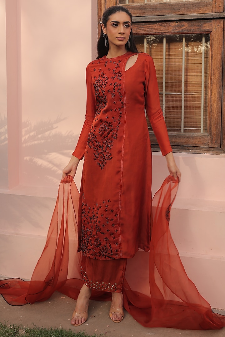 Rust Satin Organza & Organza Sequins Embroidered Kurta Set by Label Astha Chhabra at Pernia's Pop Up Shop