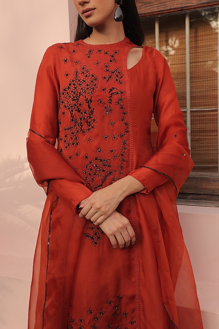 Rust Satin Organza & Organza Sequins Embroidered Kurta Set by Label Astha Chhabra at Pernia's Pop Up Shop