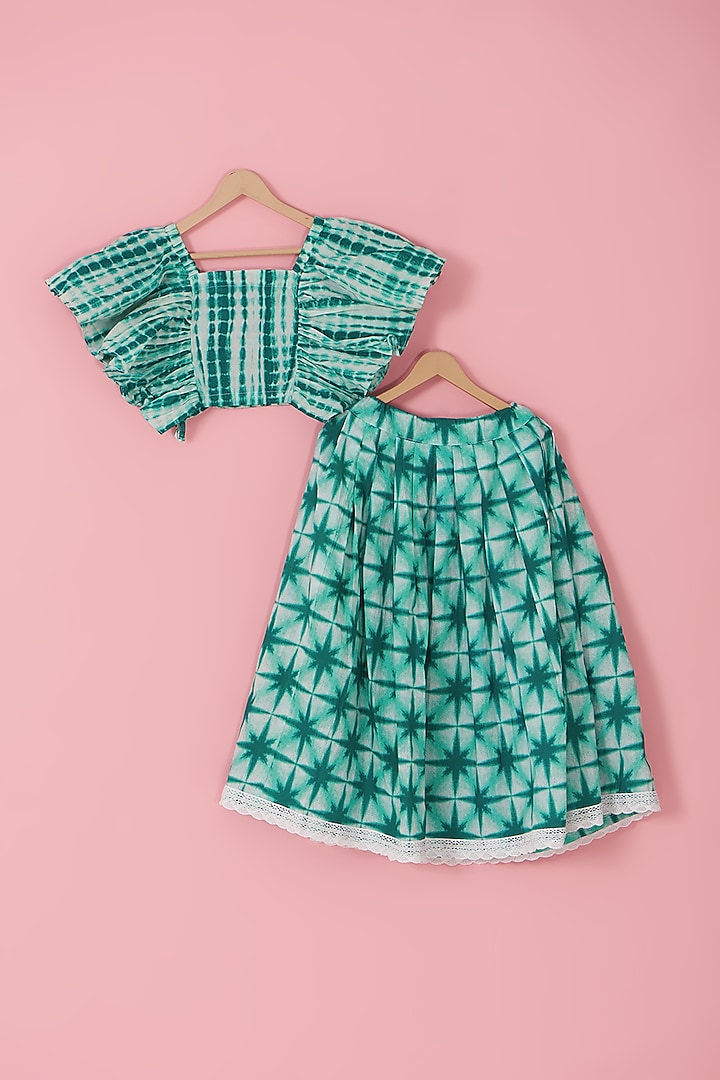 Green Cotton Tie-Dyed Skirt Set For Girls by Laado at Pernia's Pop Up Shop