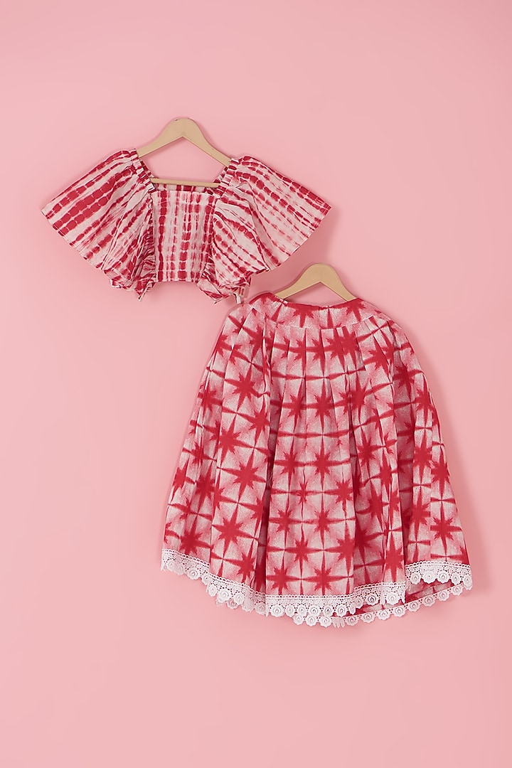 Red Cotton Tie-Dyed Skirt Set For Girls by Laado at Pernia's Pop Up Shop