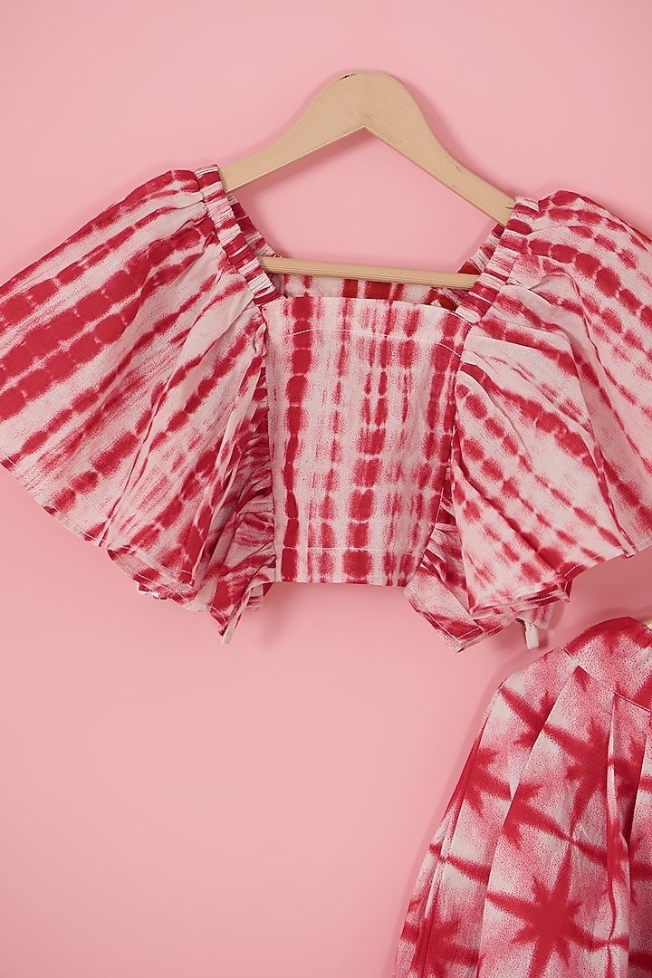 Red Cotton Tie-Dyed Skirt Set For Girls by Laado at Pernia's Pop Up Shop