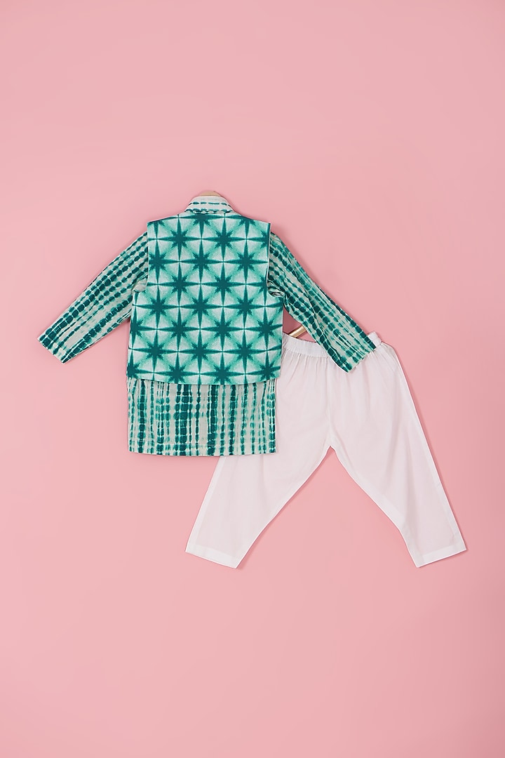 Green Cotton Front Open Jacket Set For Boys by Laado at Pernia's Pop Up Shop