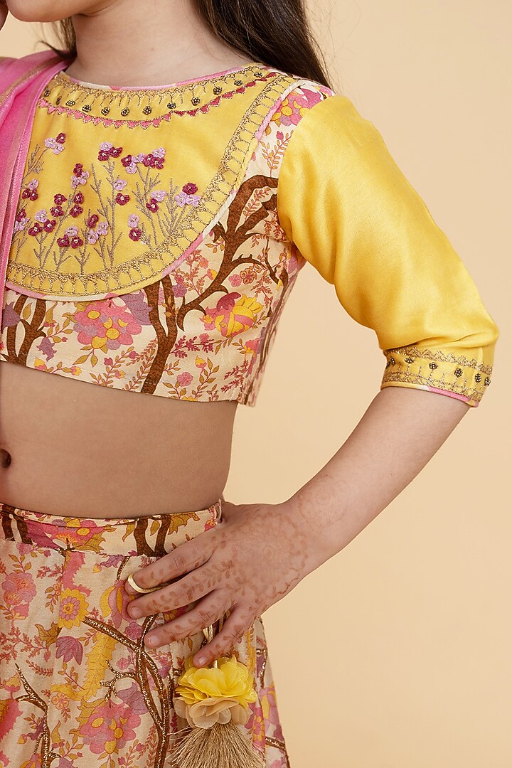 Maize Silk Chanderi Printed Lehenga Set For Girls by LAAD In Every Touch at Pernia's Pop Up Shop