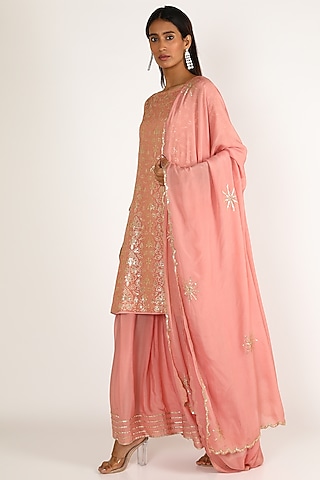 Peach Chiffon Embroidered Kurta Set by LACHESIS