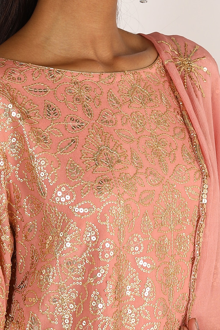 Peach Chiffon Embroidered Kurta Set by LACHESIS at Pernia's Pop Up Shop