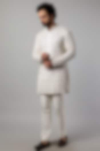 Ivory Cotton Linen French Knot Embroidered Kurta Set by LABEL CRESTELLI at Pernia's Pop Up Shop