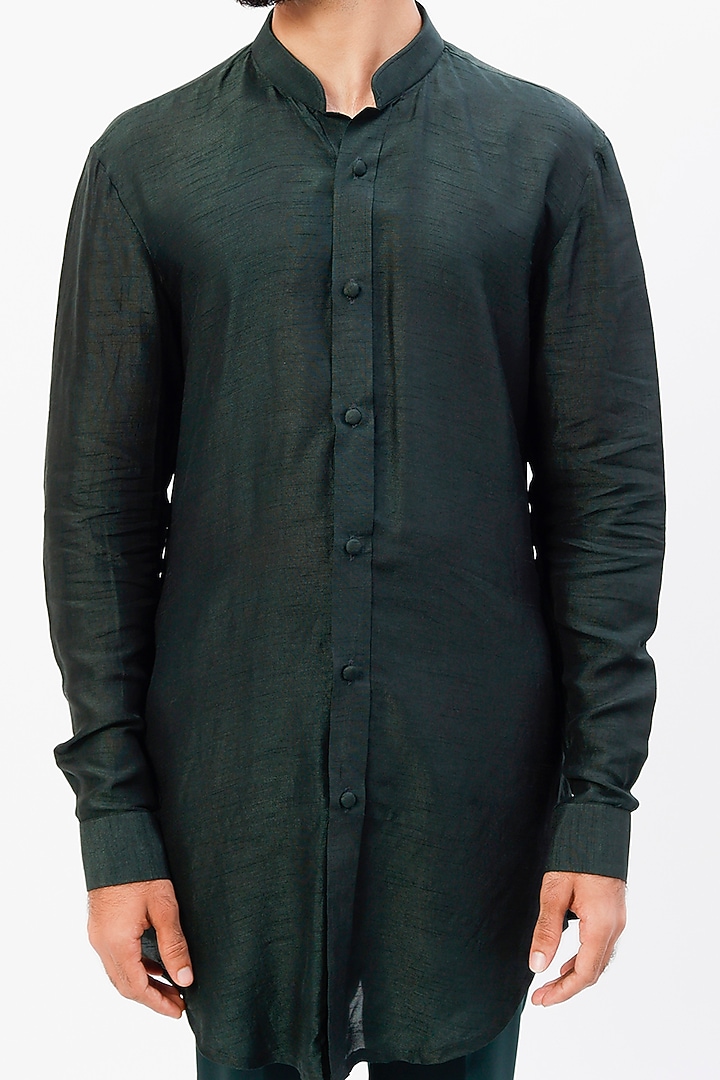 Green Silk Kurta Set by LABEL CRESTELLI at Pernia's Pop Up Shop