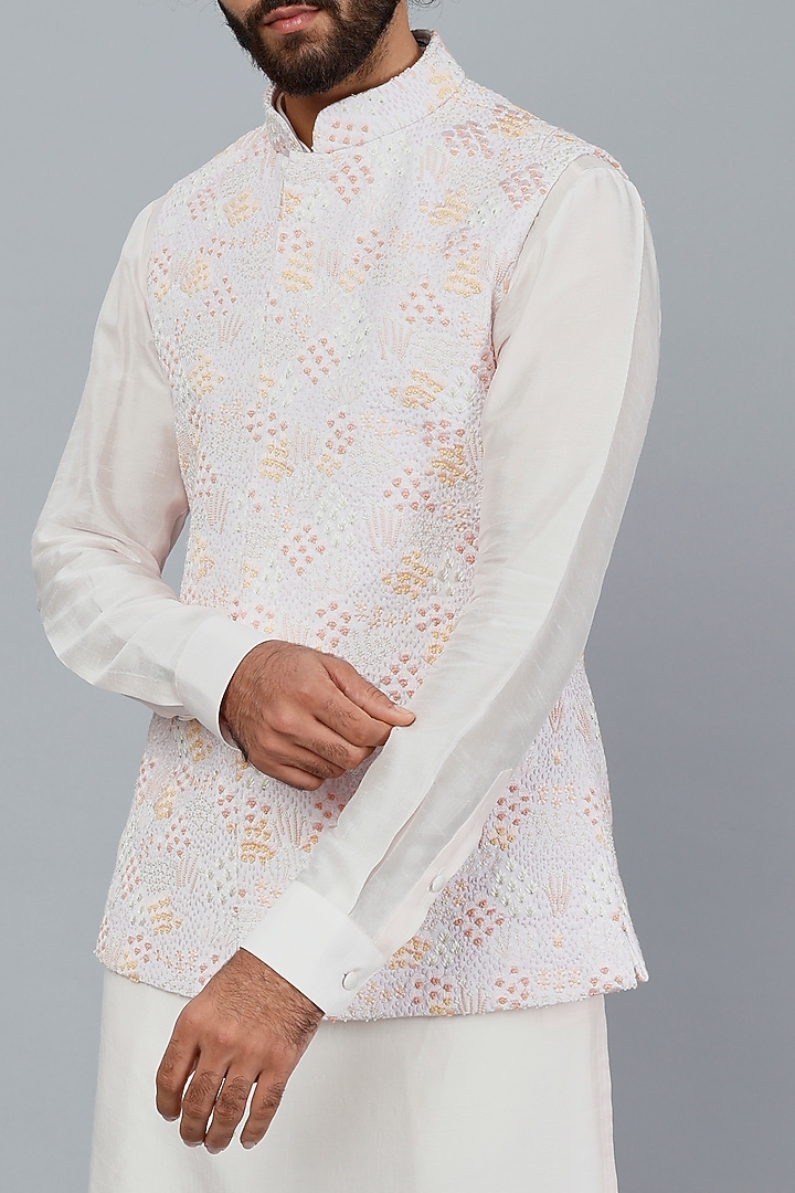 Powder Rose Embroidered Bundi Jacket With Kurta Set by LABEL CRESTELLI at Pernia's Pop Up Shop
