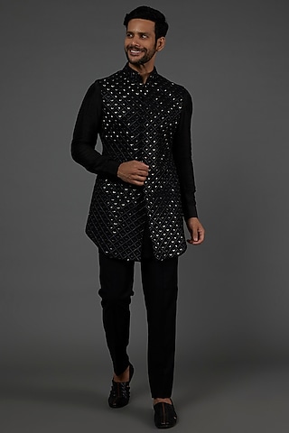 Black Embroidered Bandhgala Jacket Set by LABEL CRESTELLI