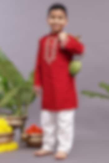 Red Bamberg Silk Thread Embroidered Kurta Set For Boys by La Dee Da at Pernia's Pop Up Shop