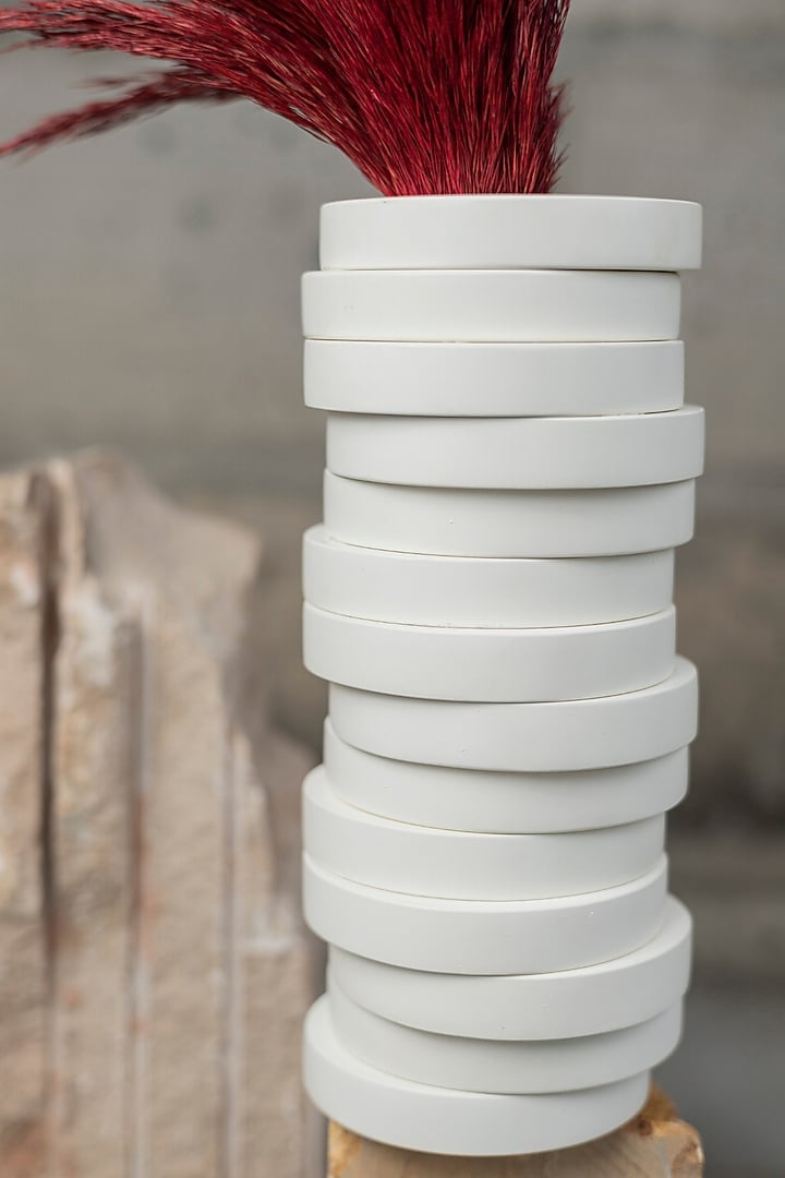 White Engineered Wood Yugen Vase by La Dimora Selections at Pernia's Pop Up Shop
