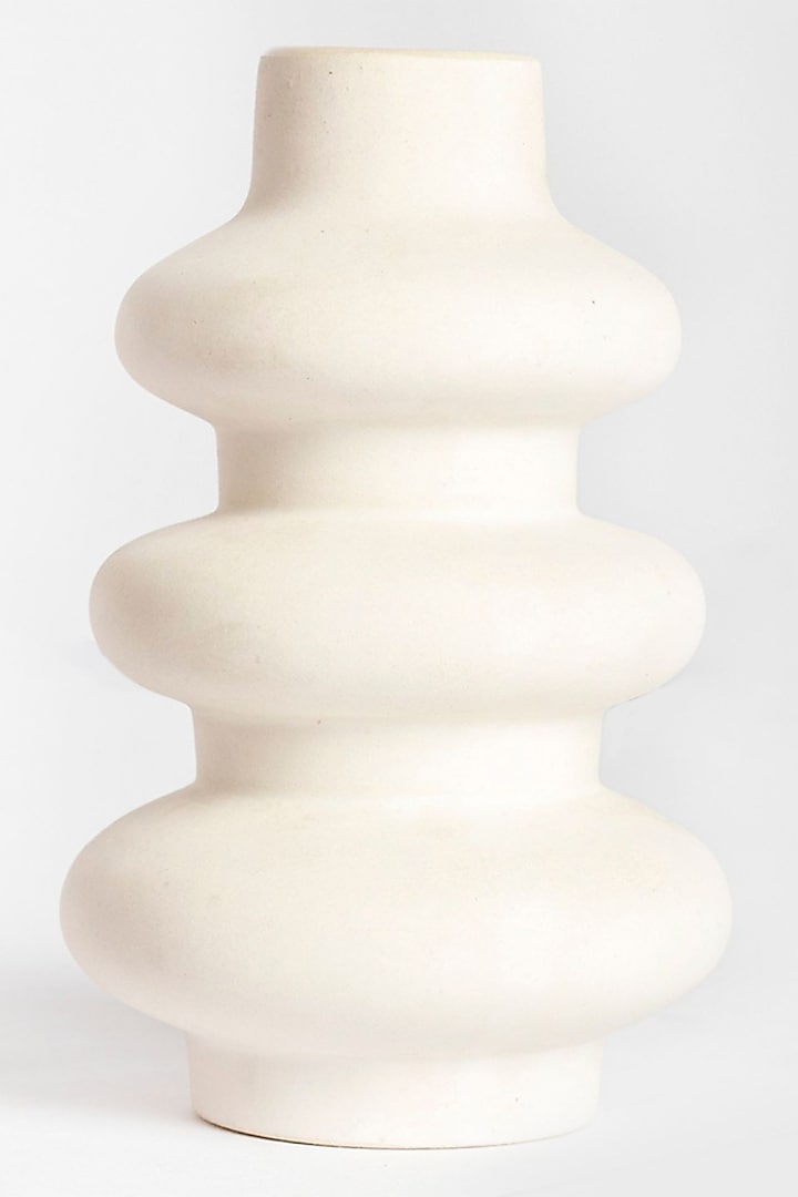 White ceramic Handcrafted Wabi-Sabi Vase Set by La Dimora Selections at Pernia's Pop Up Shop