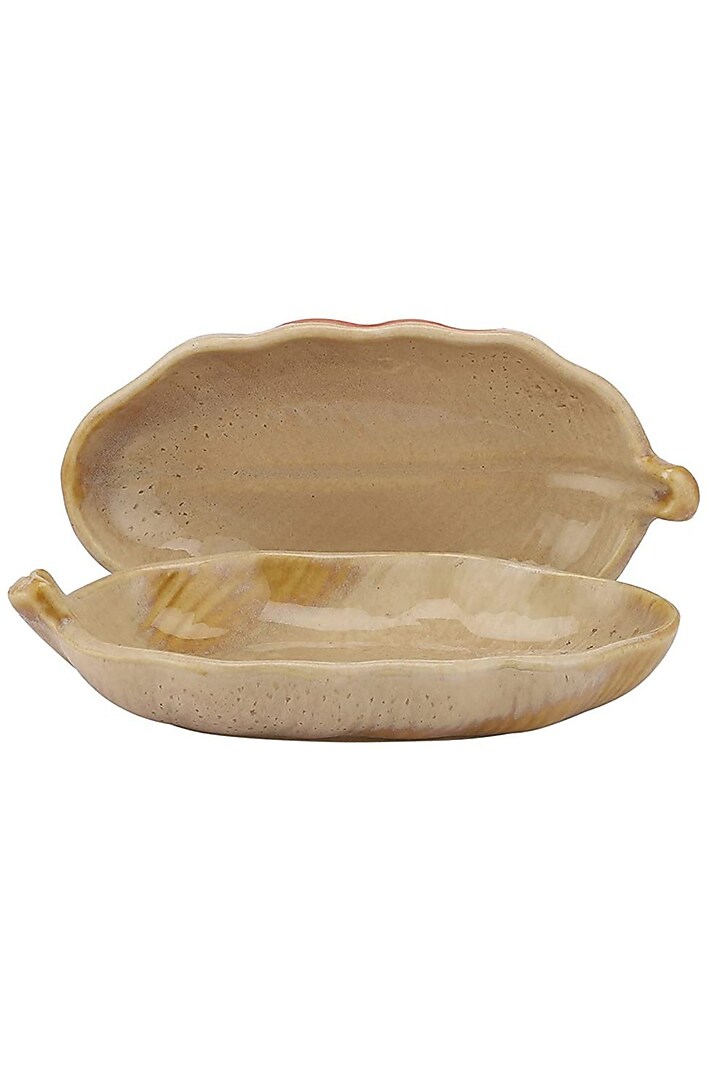 Beige Ceramic Handcrafted Platter Set by La Dimora Selections at Pernia's Pop Up Shop