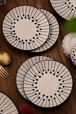 Cream Ceramic Handcrafted Quarter Plate Set by La Dimora Selections