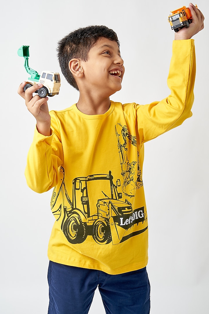 Yellow Printed T-Shirt For Boys by LADORE