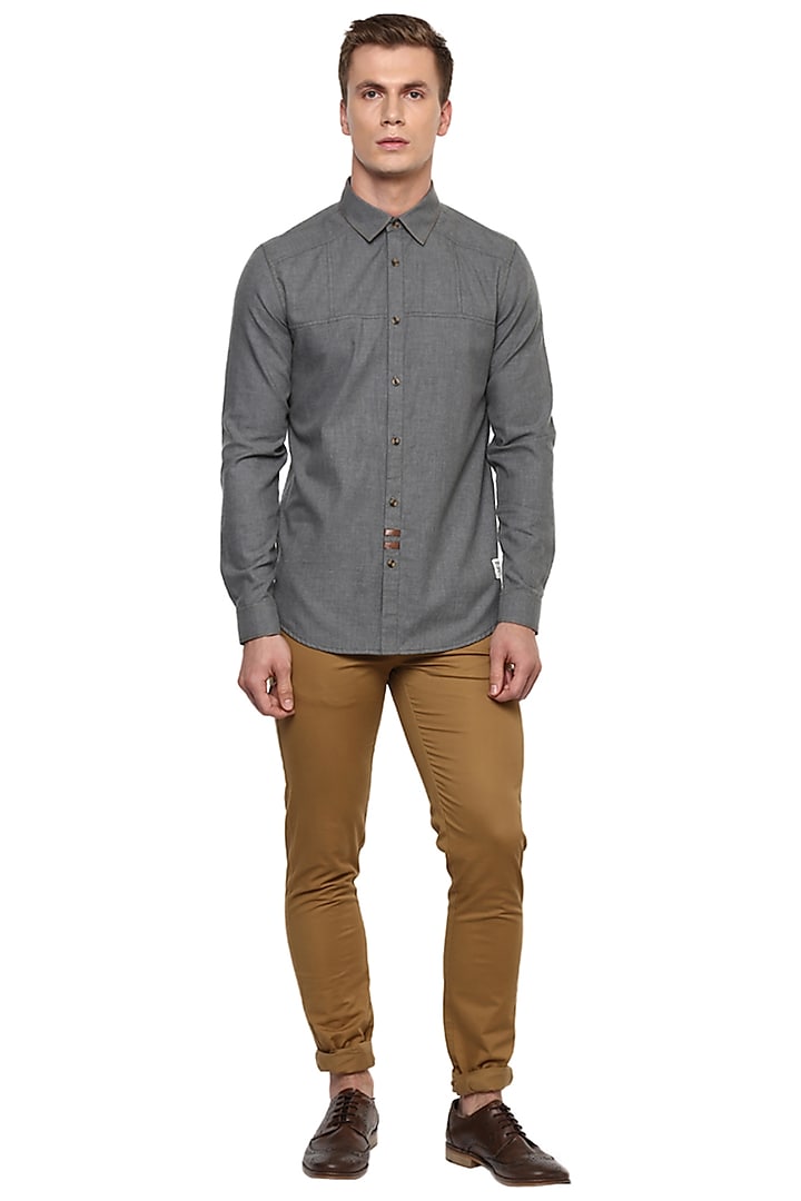 Grey Vintage Buttoned Shirt by Lacquer Embassy