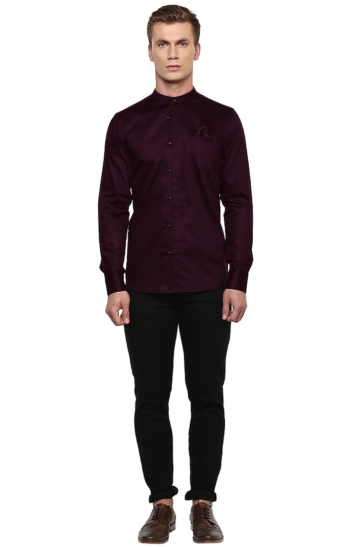 Maroon Shirt With Chinese Collar by Lacquer Embassy