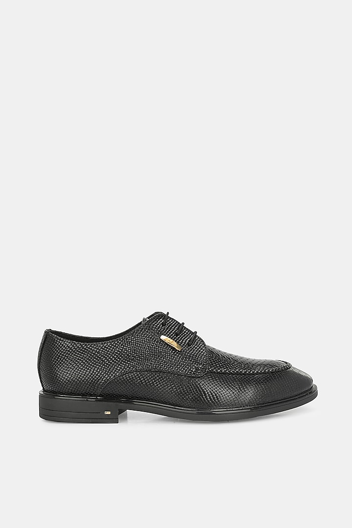 Black Genuine Spanish Leather Textured Lace-Up Shoes by LAFATTIO at Pernia's Pop Up Shop