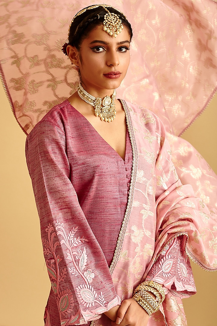 Light Plum Machine Embroidered Kurta Set by Lahario at Pernia's Pop Up Shop