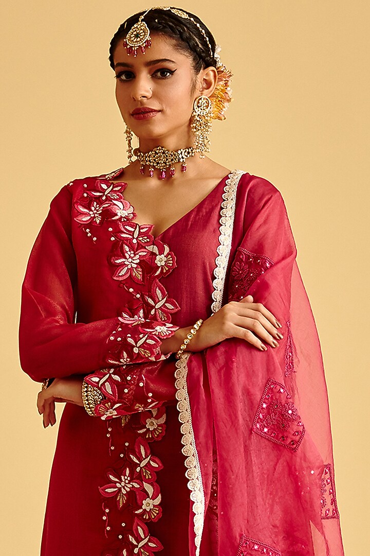 Ruby Red Machine Embroidered Kurta Set by Lahario at Pernia's Pop Up Shop