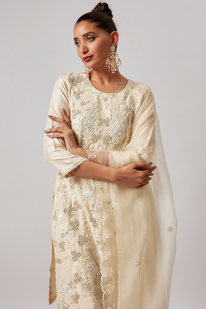 Ivory Pure Silk Embroidered Kurta Set by Lahario at Pernia's Pop Up Shop