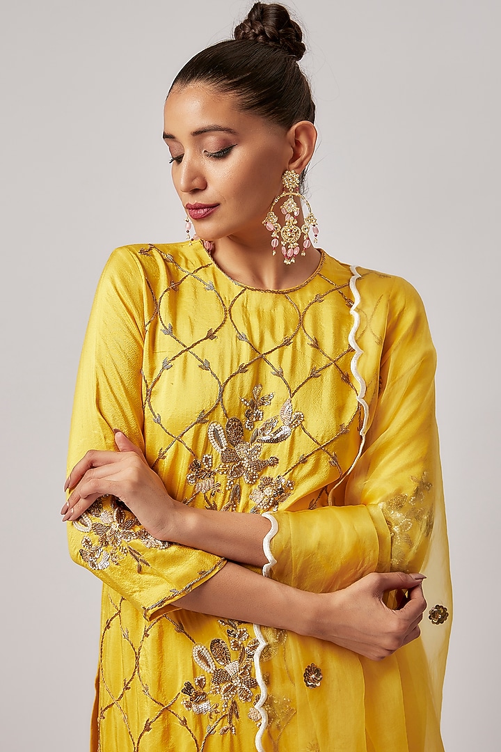 Golden Yellow Pure Silk Embroidered Kurta Set by Lahario at Pernia's Pop Up Shop