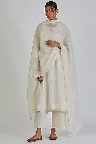 White Chanderi Silk Block Printed & Embroidered Dupatta by Lajjoo c