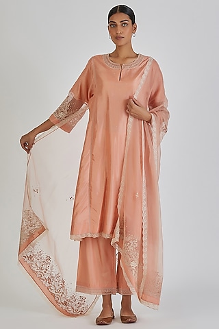Peach Sheer Organza Resham Embroidered Dupatta by Lajjoo c