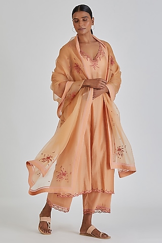 Peach Sheer Organza Resham Embroidered Handcrafted Dupatta by Lajjoo c